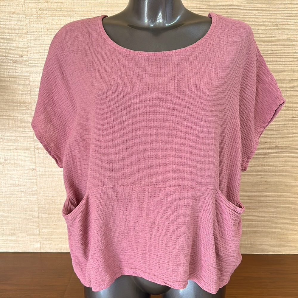 Oversized cotton top in hand dyed mauve. New with tags from Sundance.